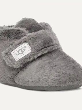 UGG Bixbee Grey Plush Hook-and-Loop Slipper Size 0/1 in Charcoal Gray